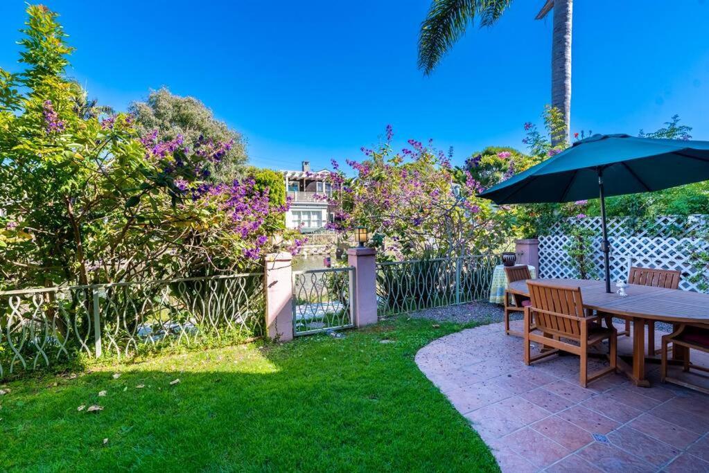 House On The Canal In Venice Los Angeles Exterior foto