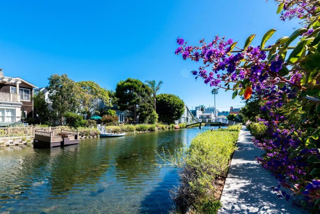 House On The Canal In Venice Los Angeles Exterior foto