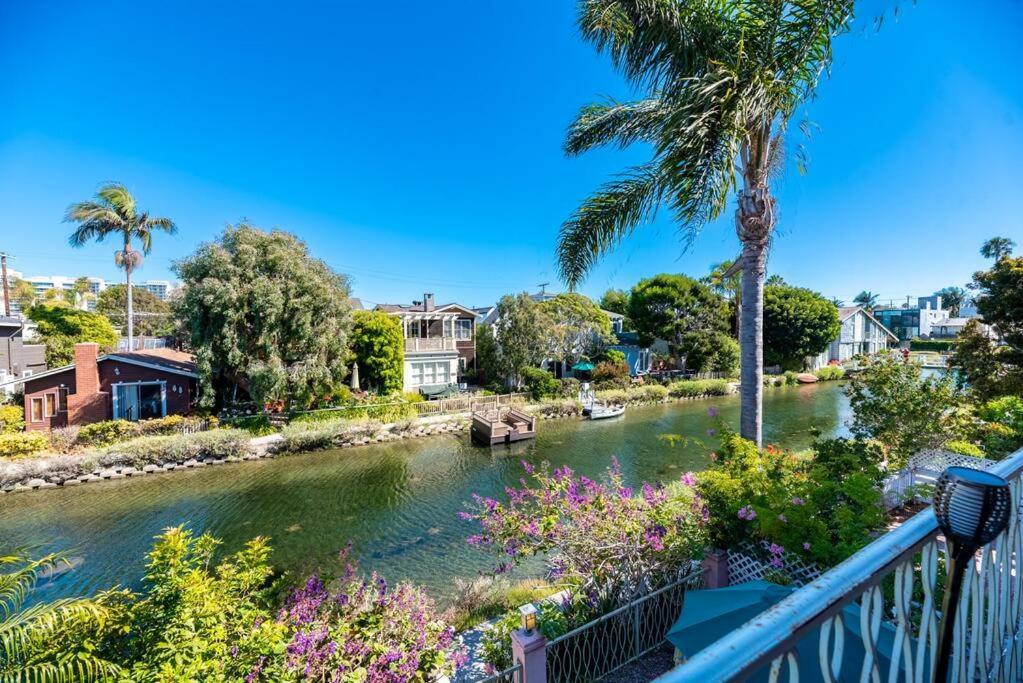 House On The Canal In Venice Los Angeles Exterior foto